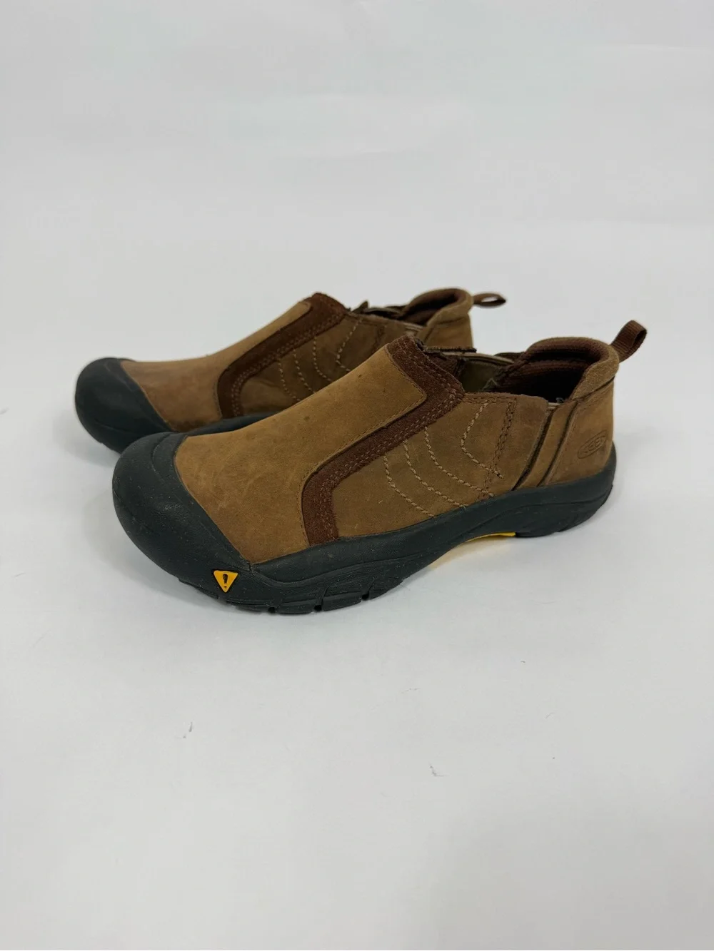 Keen Brixen Low Slate Madder Brown Slip On Loafer Sneaker Waterproof